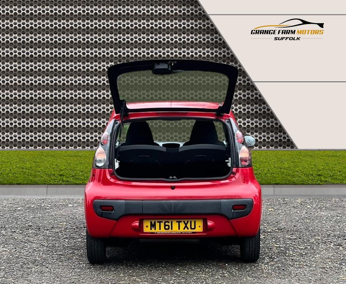 Citroen C1 1.0i VTR Hatchback 3dr Petrol Manual Euro 5 (68 ps)