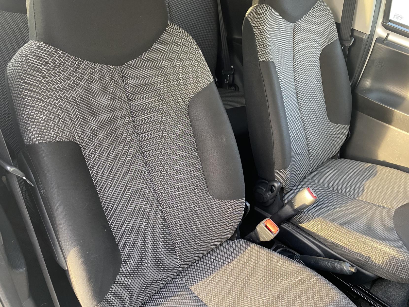 Toyota AYGO 1.0 VVT-i Mode Hatchback 3dr Petrol Manual Euro 5 (68 ps)