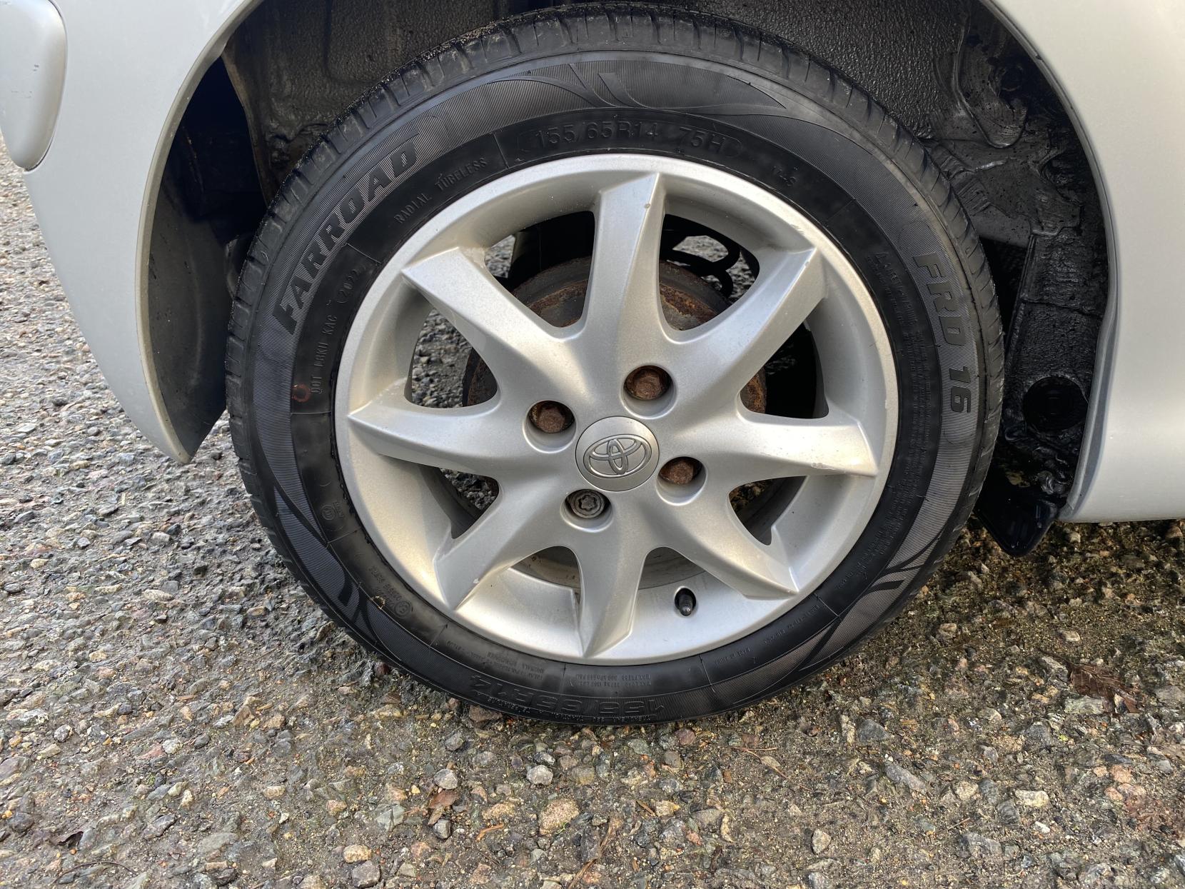 Toyota AYGO 1.0 VVT-i Mode Hatchback 3dr Petrol Manual Euro 5 (68 ps)