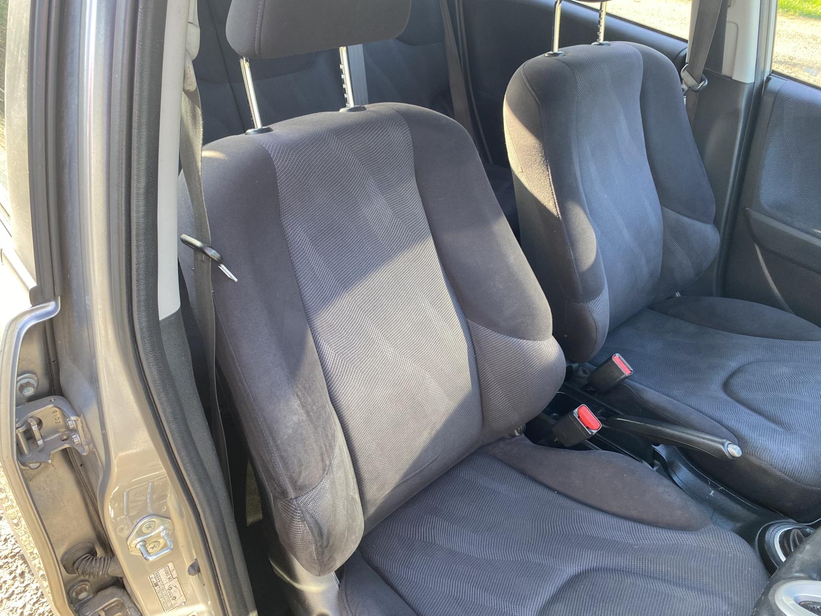 Honda Jazz 1.4 i-VTEC Si Hatchback 5dr Petrol Manual Euro 4 (100 ps)