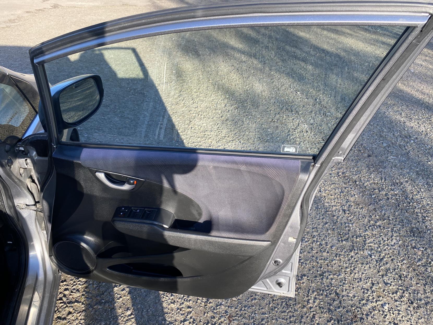 Honda Jazz 1.4 i-VTEC Si Hatchback 5dr Petrol Manual Euro 4 (100 ps)