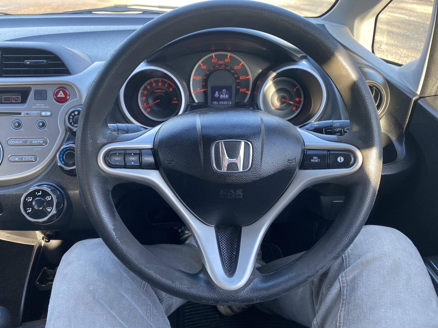 Honda Jazz 1.4 i-VTEC Si Hatchback 5dr Petrol Manual Euro 4 (100 ps)