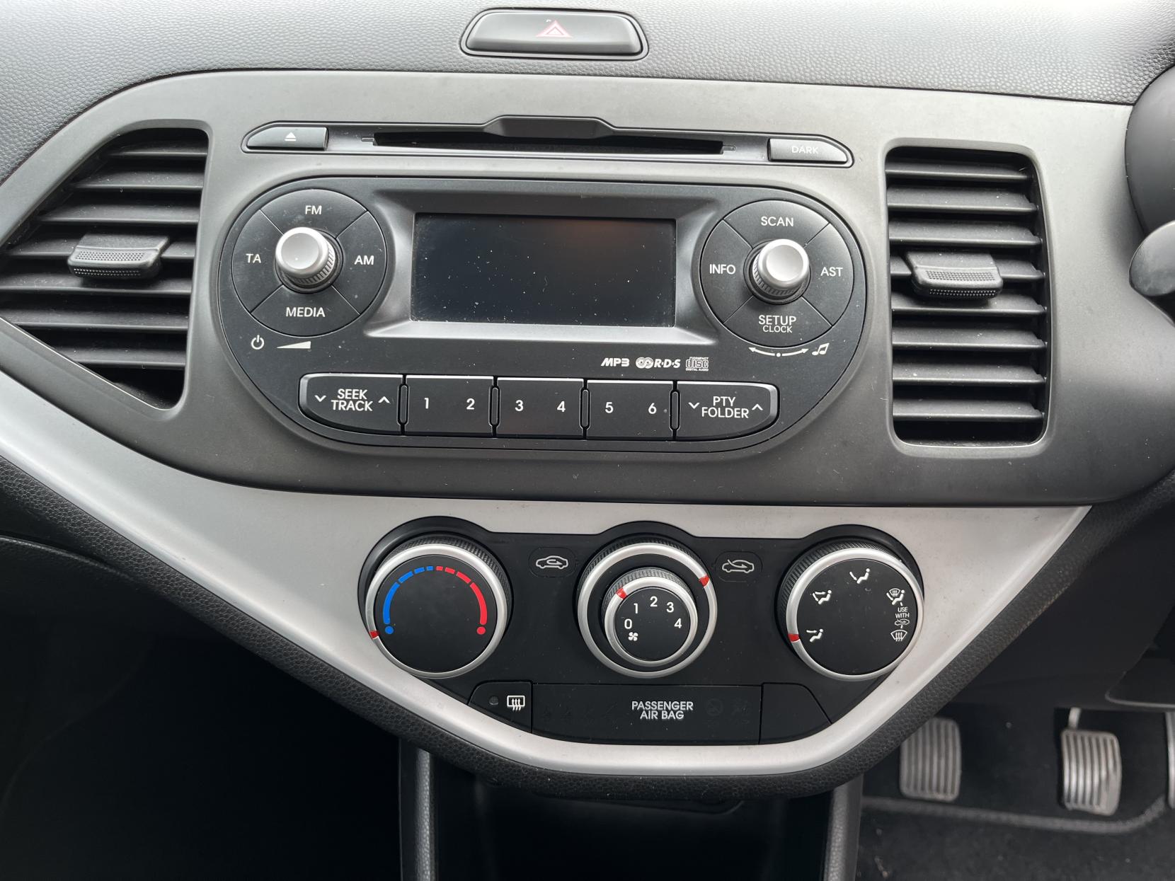 Kia Picanto 1.0 1 Hatchback 5dr Petrol Manual Euro 5 (68 bhp)