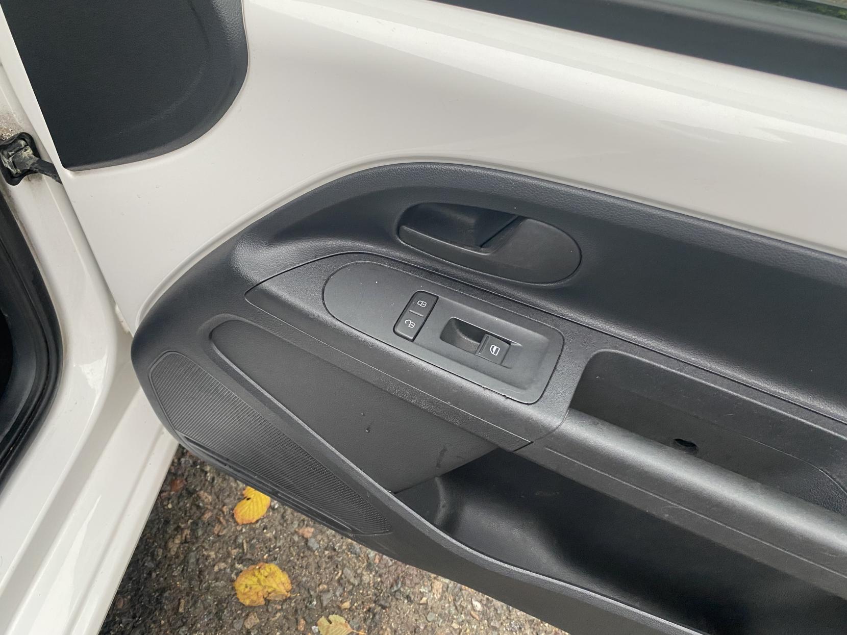 Skoda Citigo 1.0 MPI SE Hatchback 3dr Petrol Manual Euro 5 (60 ps)