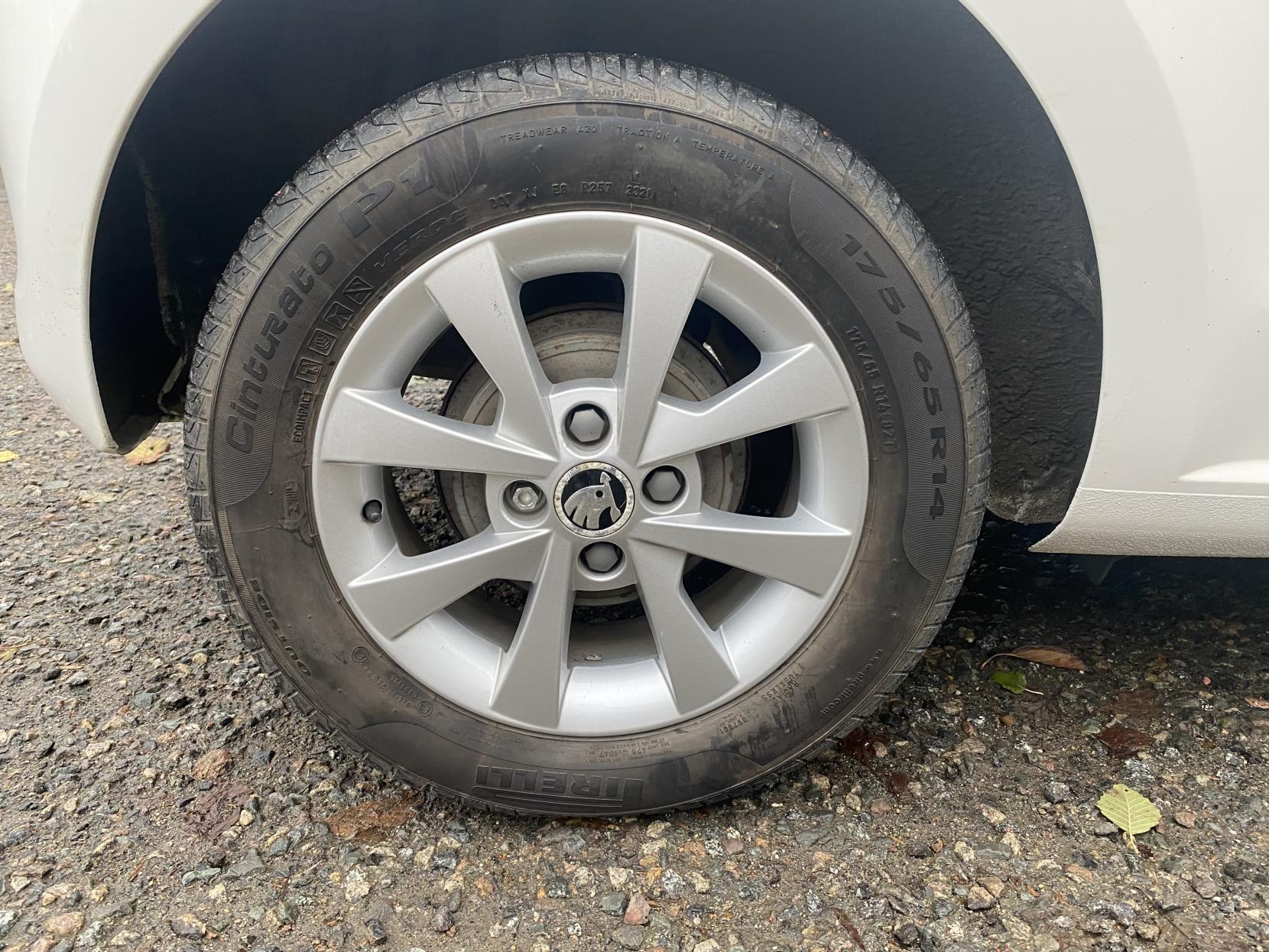 Skoda Citigo 1.0 MPI SE Hatchback 3dr Petrol Manual Euro 5 (60 ps)