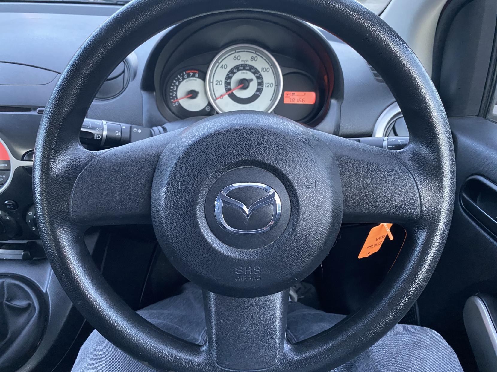 Mazda Mazda2 1.3 TS Hatchback 3dr Petrol Manual Euro 4 (75 ps)