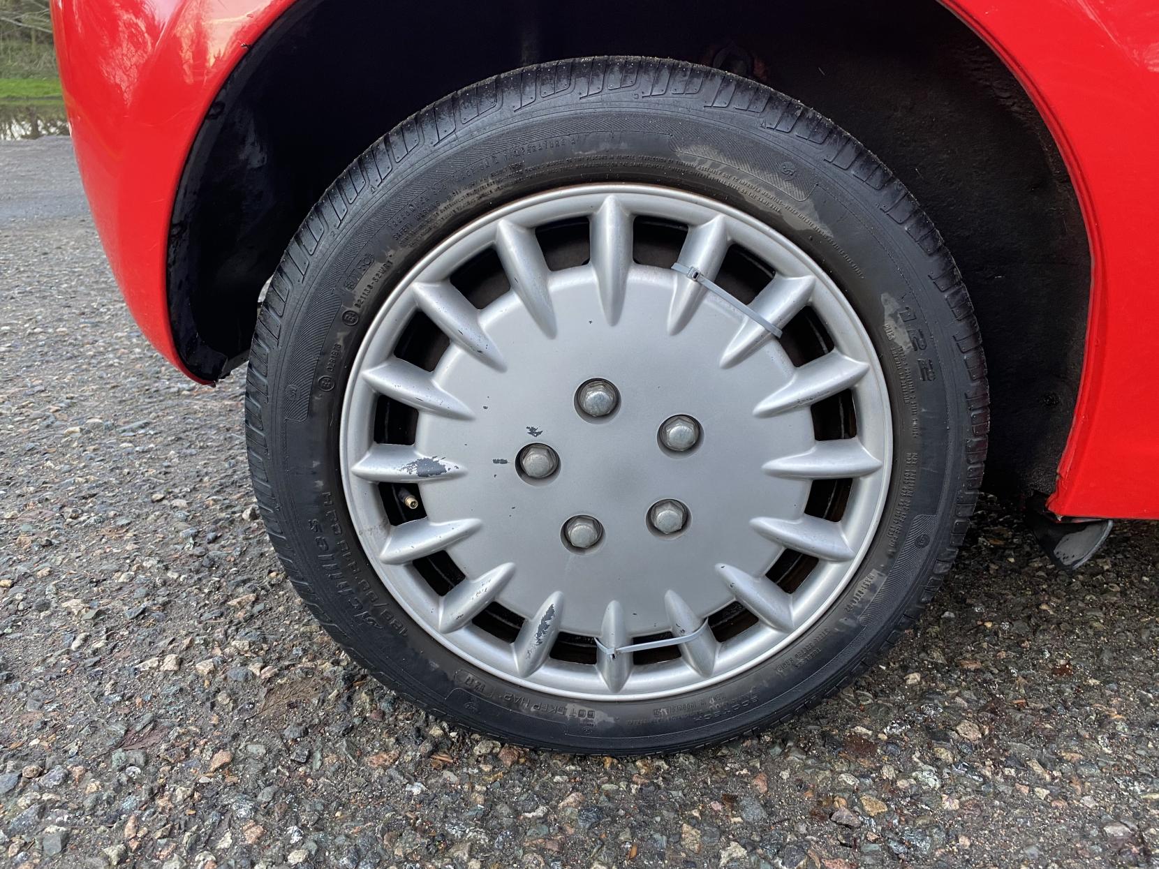 Mazda Mazda2 1.3 TS Hatchback 3dr Petrol Manual Euro 4 (75 ps)