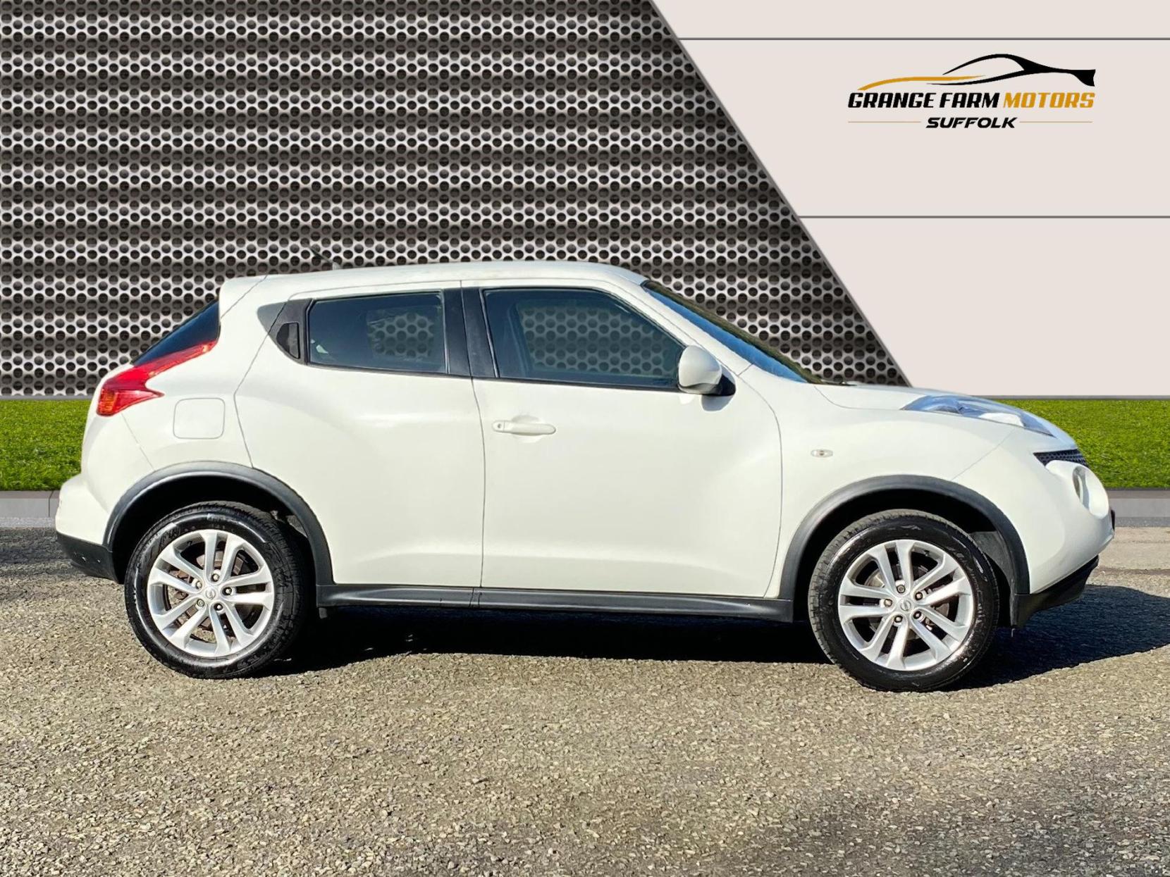 Nissan Juke 1.6 Acenta SUV 5dr Petrol Manual Euro 5 (s/s) (117 ps)