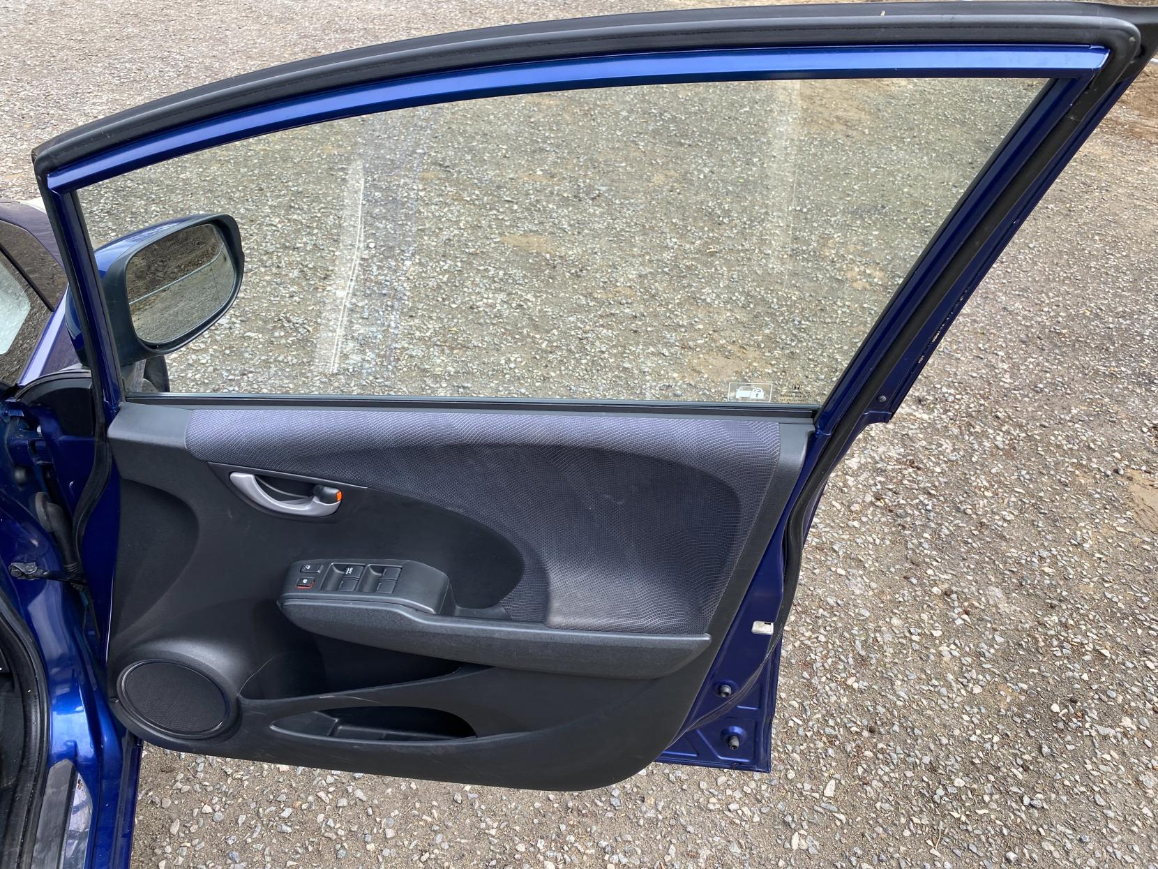 Honda Jazz 1.4 i-VTEC ES Hatchback 5dr Petrol Manual Euro 5 (99 ps)