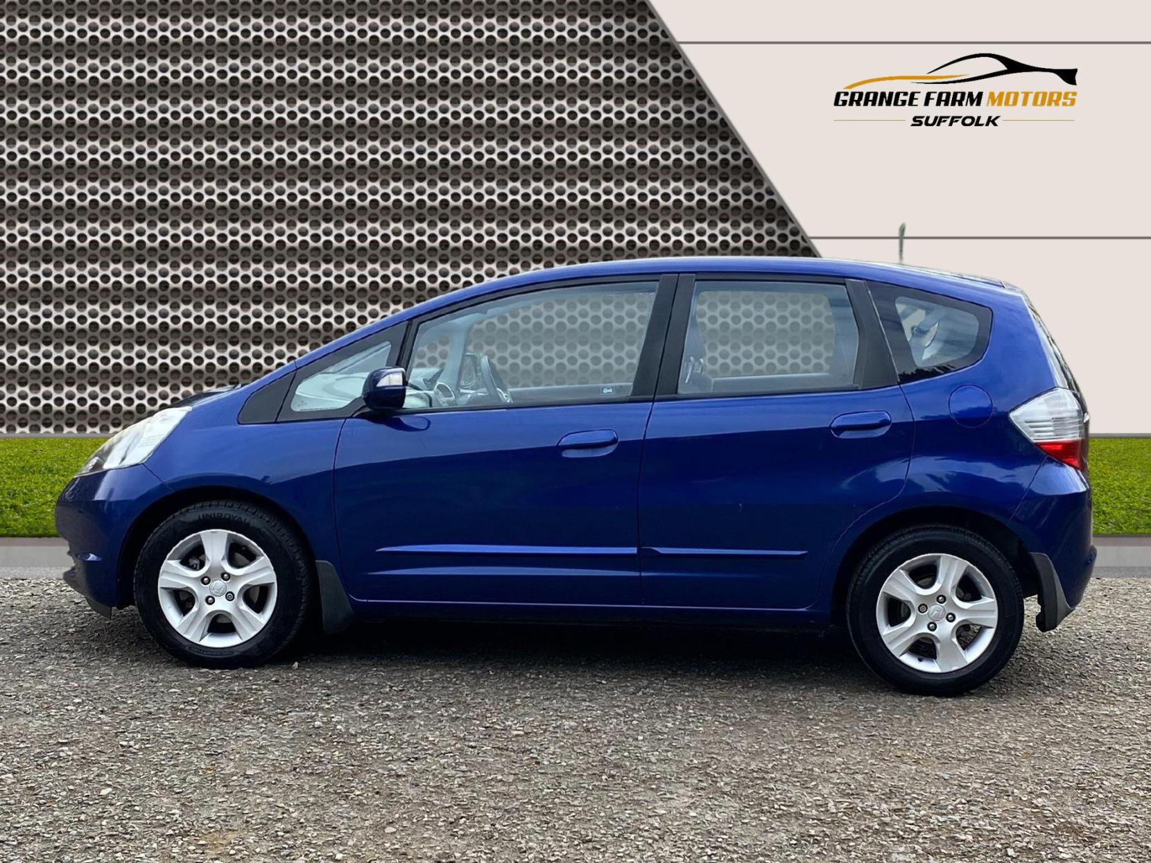 Honda Jazz 1.4 i-VTEC ES Hatchback 5dr Petrol Manual Euro 5 (99 ps)