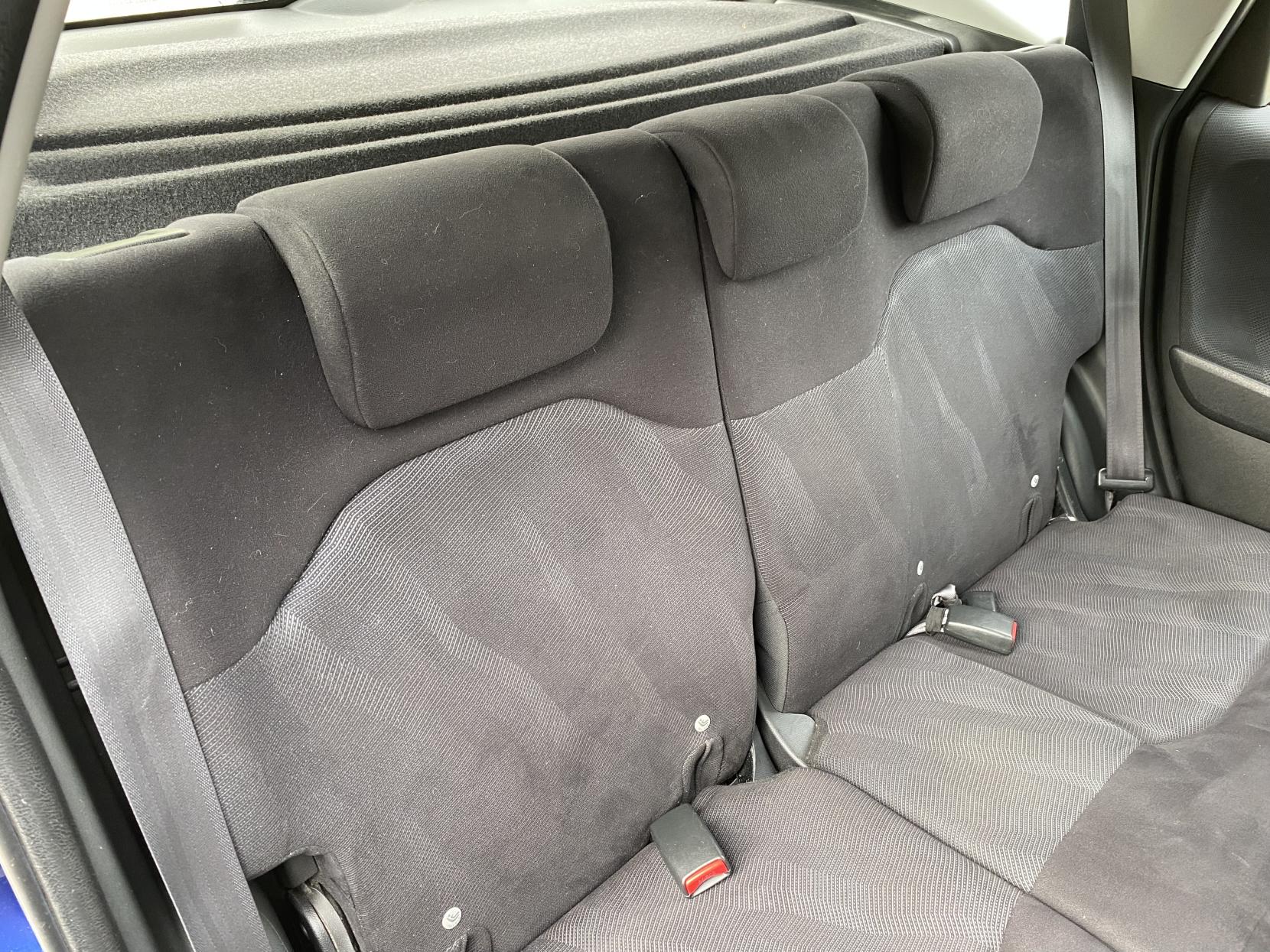 Honda Jazz 1.4 i-VTEC ES Hatchback 5dr Petrol Manual Euro 5 (99 ps)