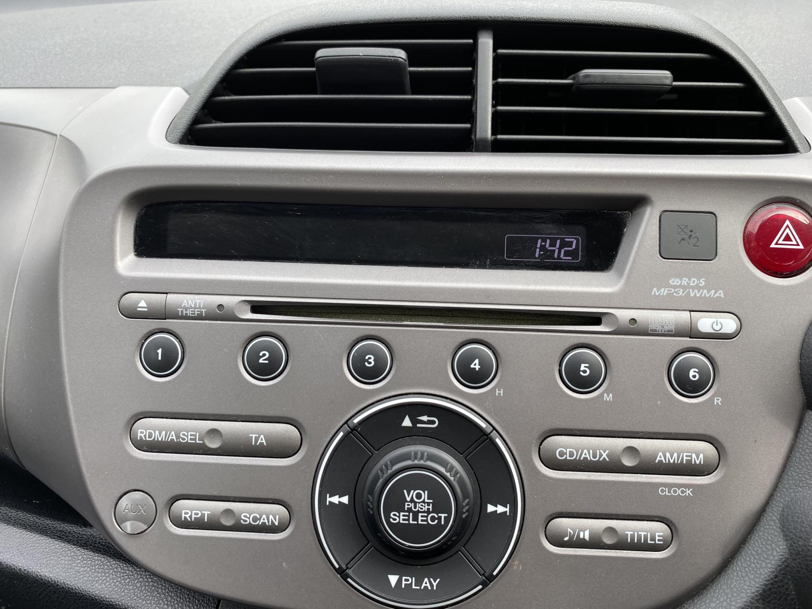 Honda Jazz 1.4 i-VTEC ES Hatchback 5dr Petrol Manual Euro 5 (99 ps)