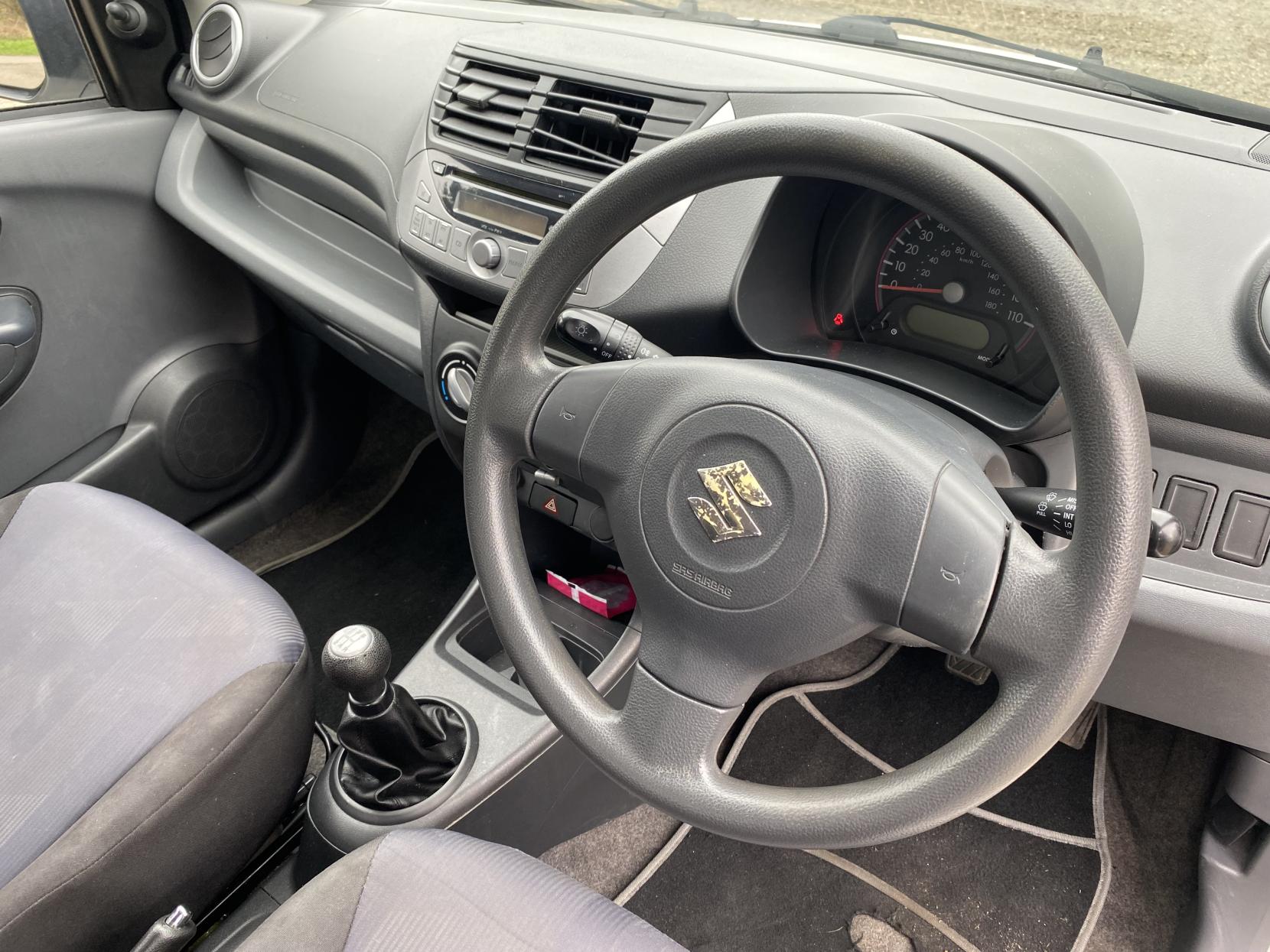 Suzuki Alto 1.0 12V SZ Hatchback 5dr Petrol Manual Euro 5 (68 ps)