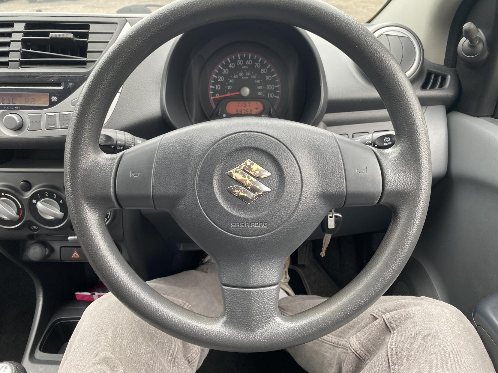 Suzuki Alto 1.0 12V SZ Hatchback 5dr Petrol Manual Euro 5 (68 ps)