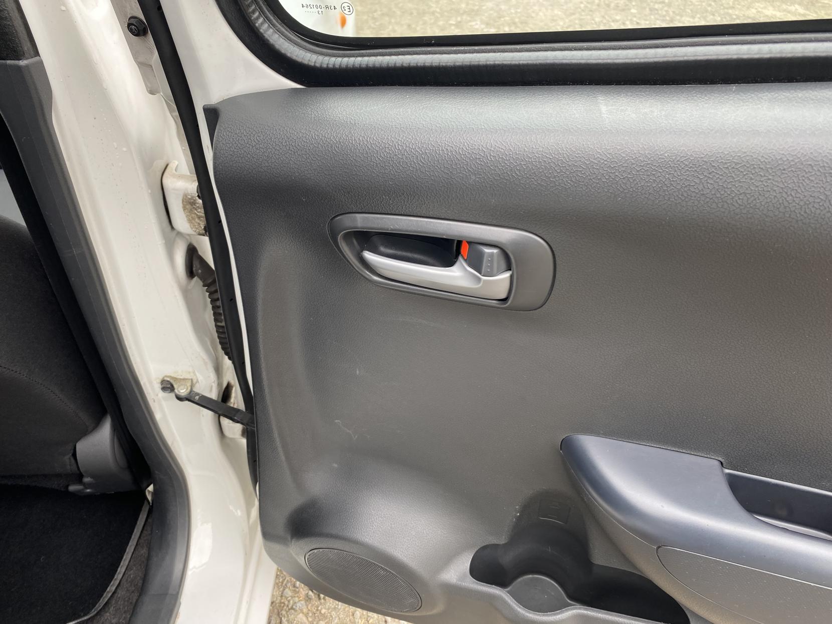 Suzuki Alto 1.0 12V SZ Hatchback 5dr Petrol Manual Euro 5 (68 ps)