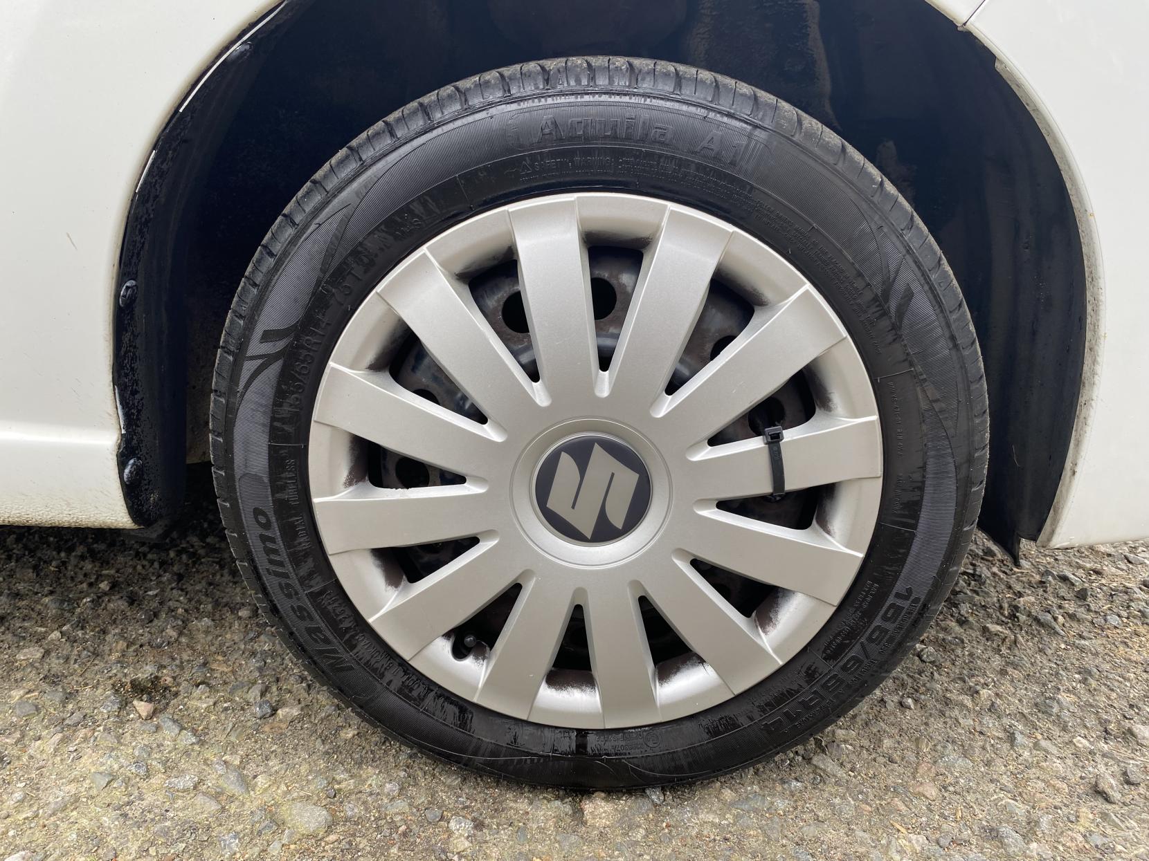 Suzuki Alto 1.0 12V SZ Hatchback 5dr Petrol Manual Euro 5 (68 ps)