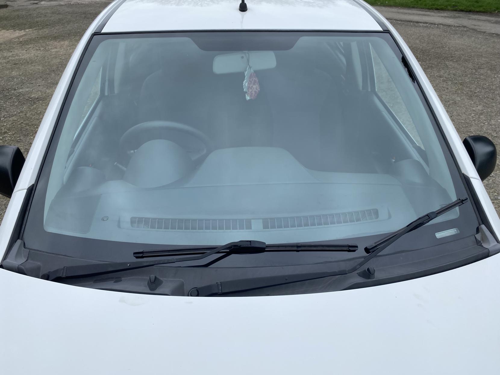 Suzuki Alto 1.0 12V SZ Hatchback 5dr Petrol Manual Euro 5 (68 ps)