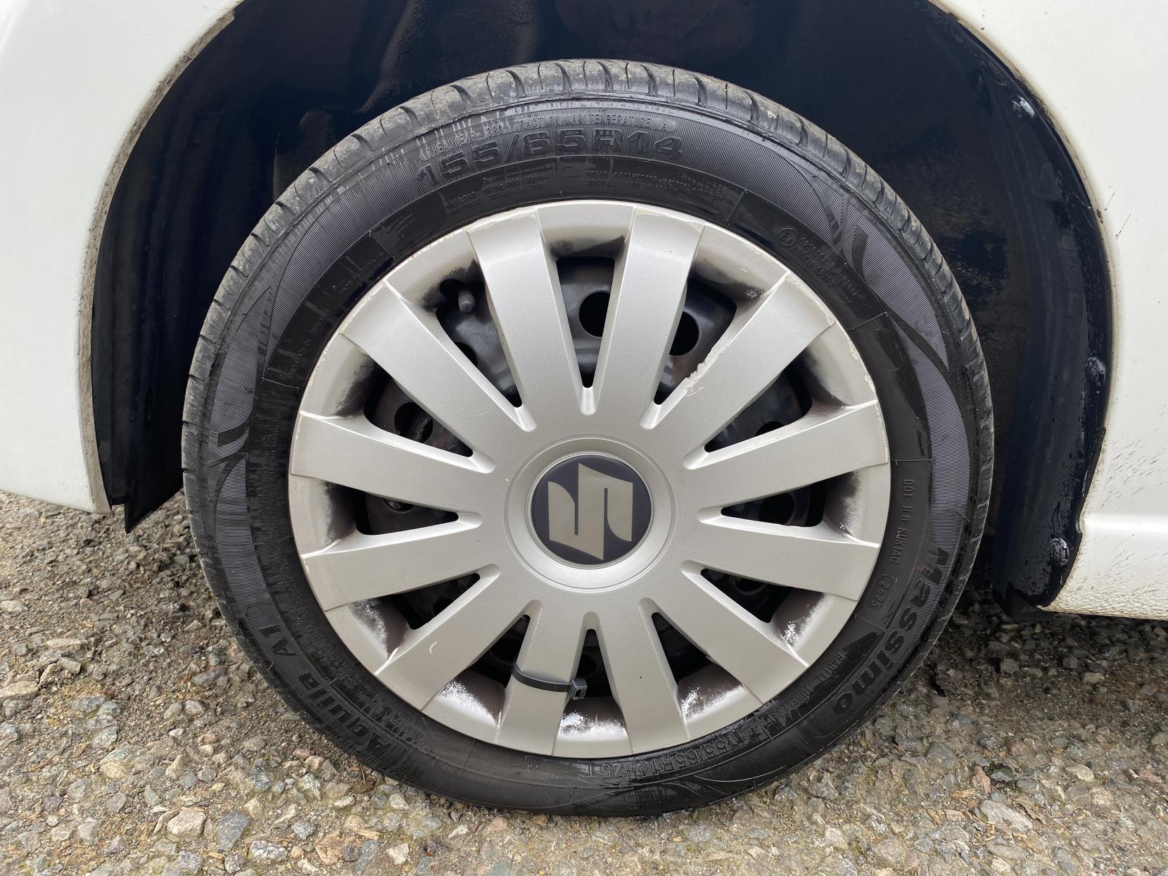 Suzuki Alto 1.0 12V SZ Hatchback 5dr Petrol Manual Euro 5 (68 ps)