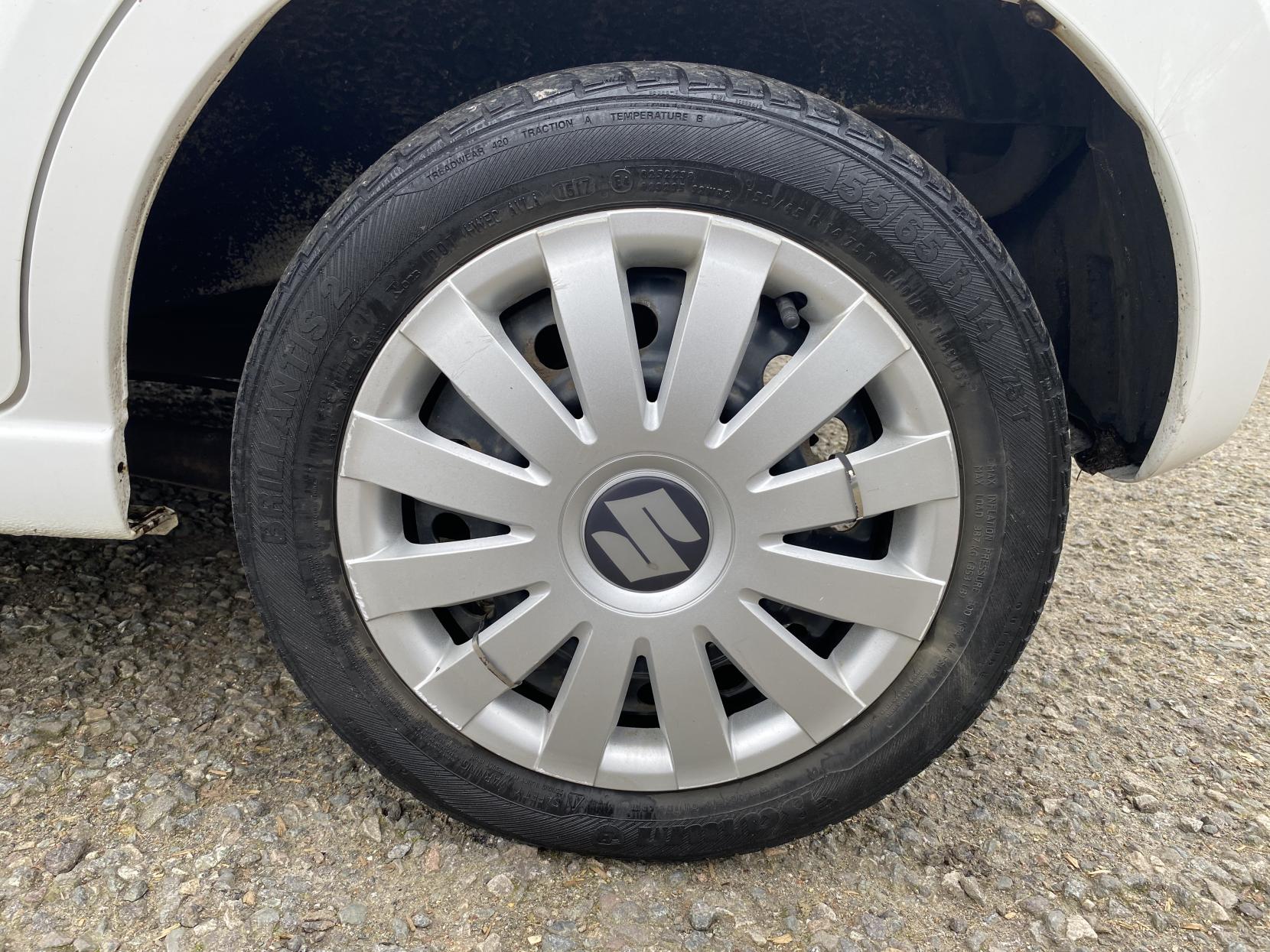 Suzuki Alto 1.0 12V SZ Hatchback 5dr Petrol Manual Euro 5 (68 ps)