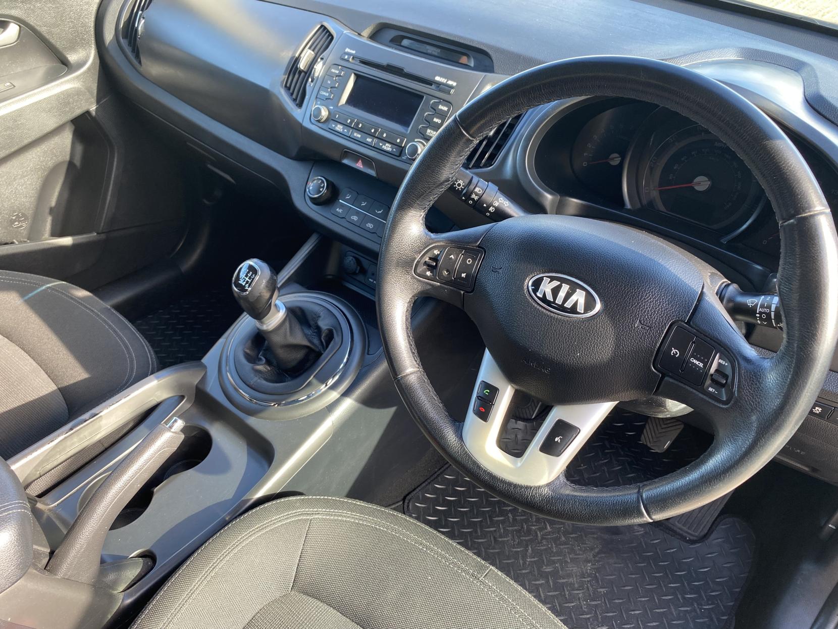 Kia Sportage 1.6 GDi EcoDynamics 1 SUV 5dr Petrol Manual 2WD Euro 5 (s/s) (133 bhp)
