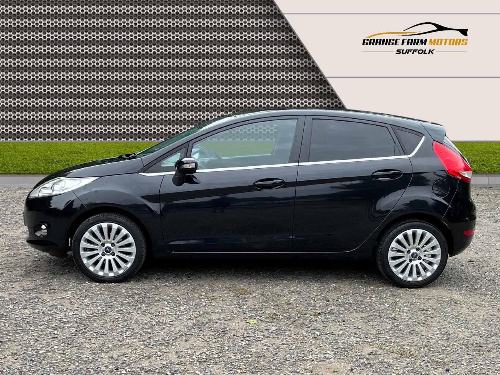 Ford Fiesta 1.4 Titanium Hatchback 5dr Petrol Manual (133 g/km, 94 bhp)