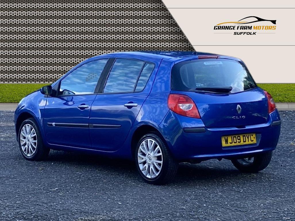 Renault Clio 1.2 16v Dynamique Hatchback 5dr Petrol Manual (139 g/km, 75 bhp)
