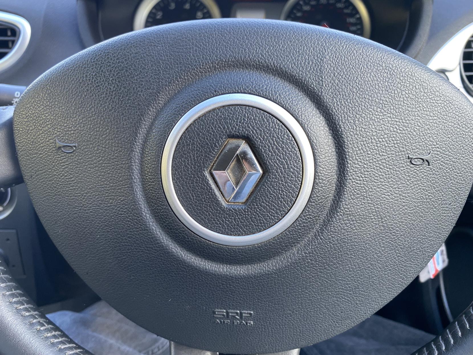 Renault Clio 1.2 16v Dynamique Hatchback 5dr Petrol Manual (139 g/km, 75 bhp)
