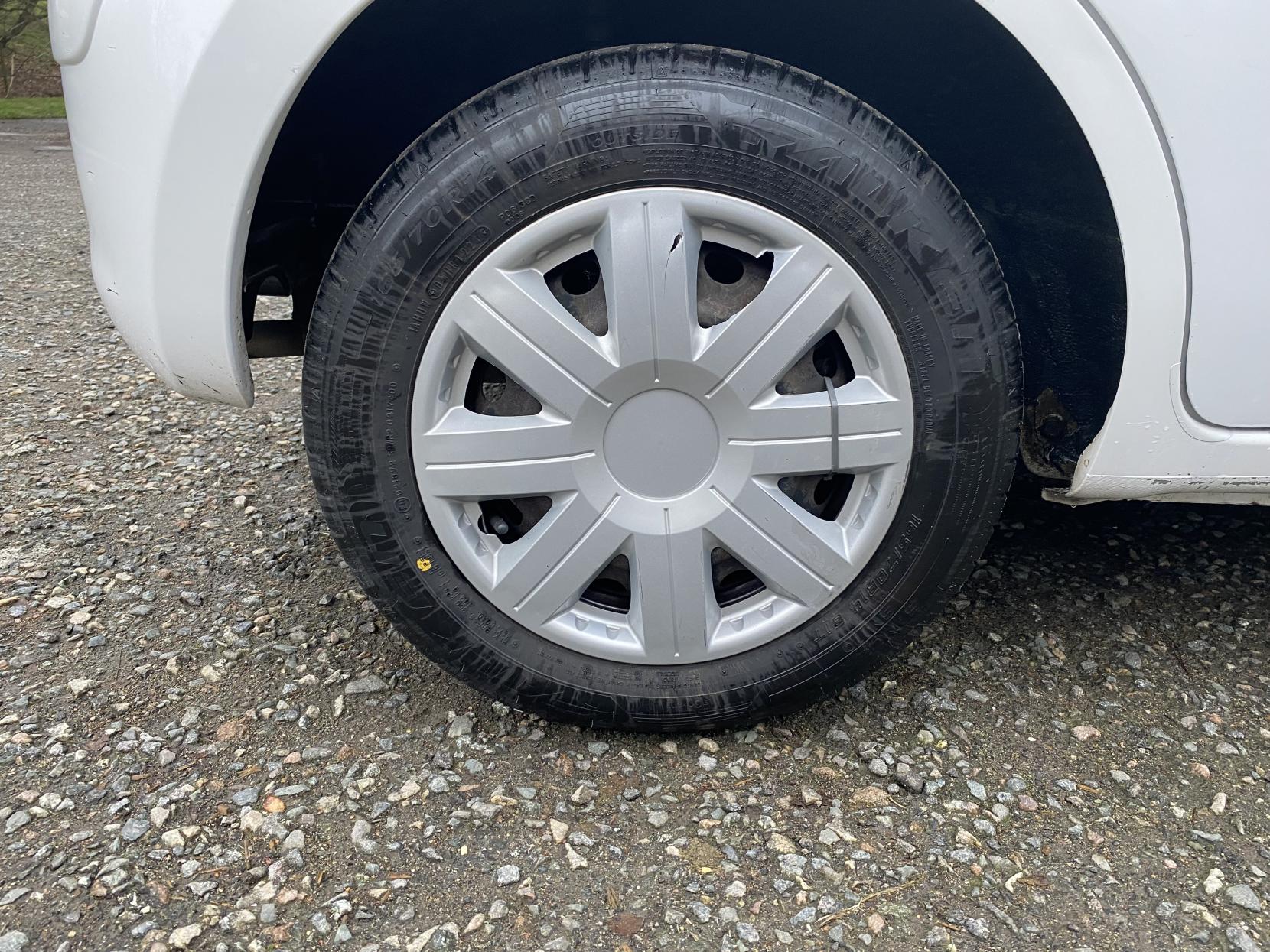 Nissan Micra 1.2 12V Visia Hatchback 5dr Petrol Manual Euro 5 (80 ps)