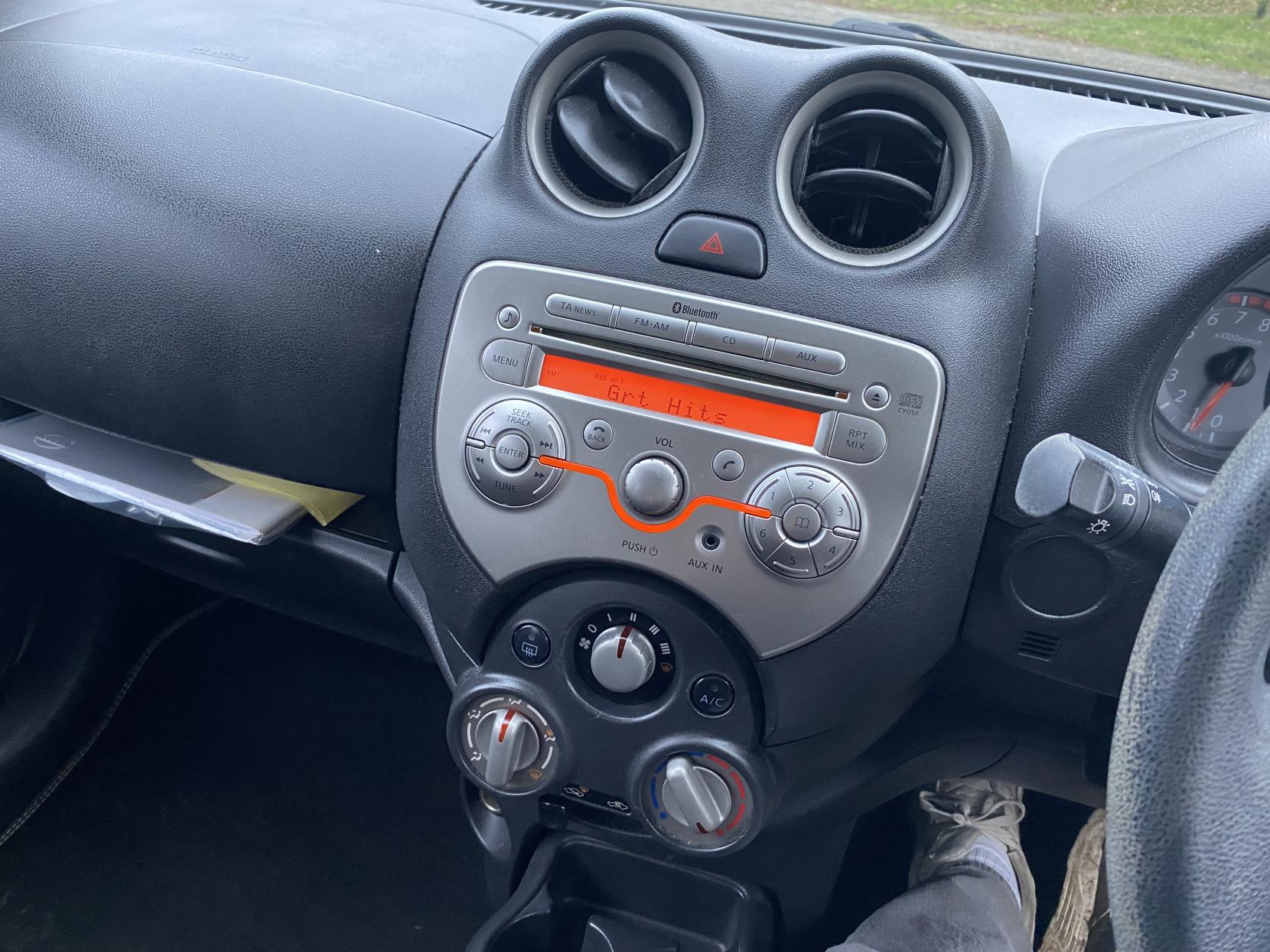 Nissan Micra 1.2 12V Visia Hatchback 5dr Petrol Manual Euro 5 (80 ps)