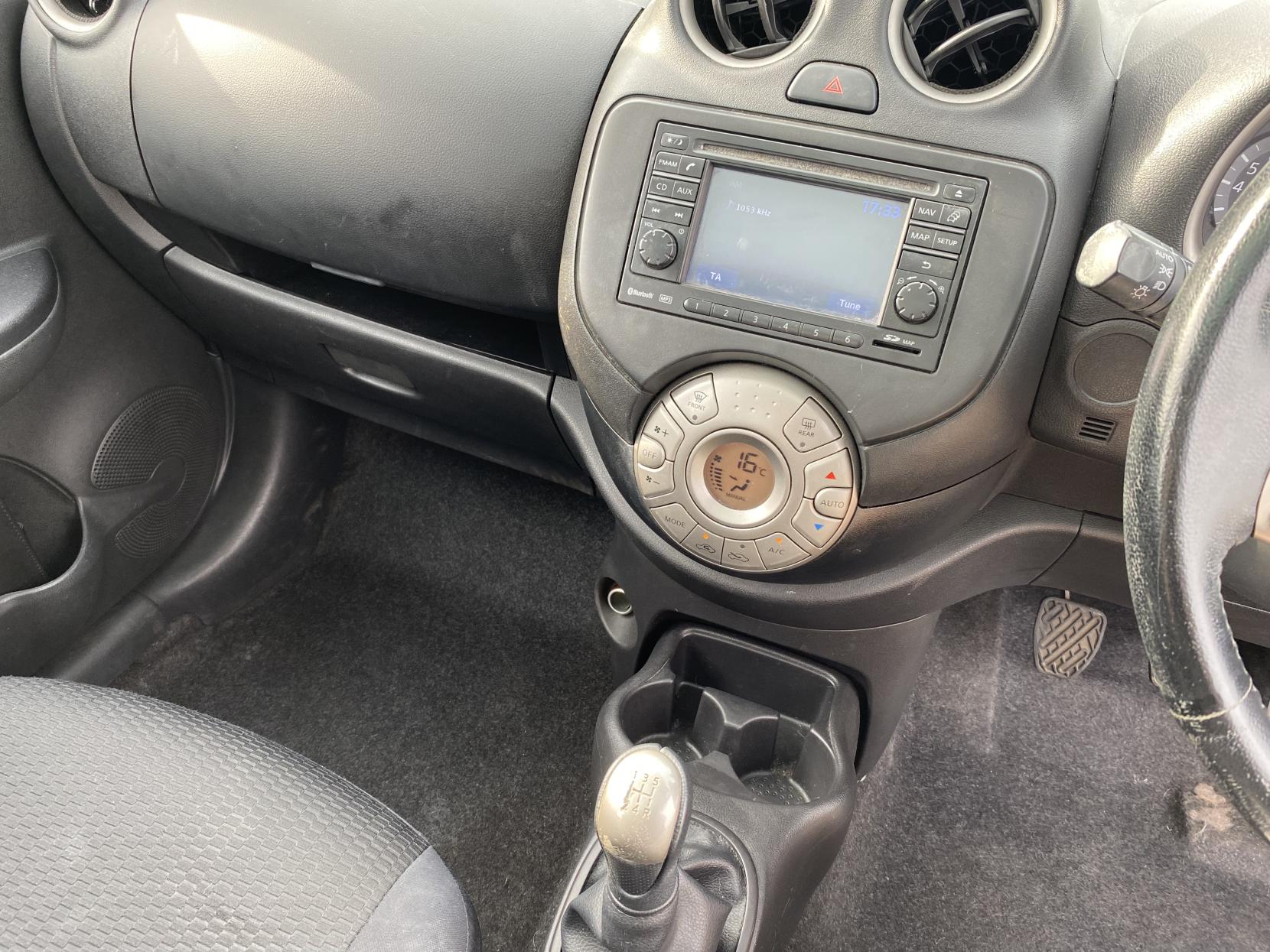 Nissan Micra 1.2 12V Tekna Hatchback 5dr Petrol Manual Euro 5 (80 ps)
