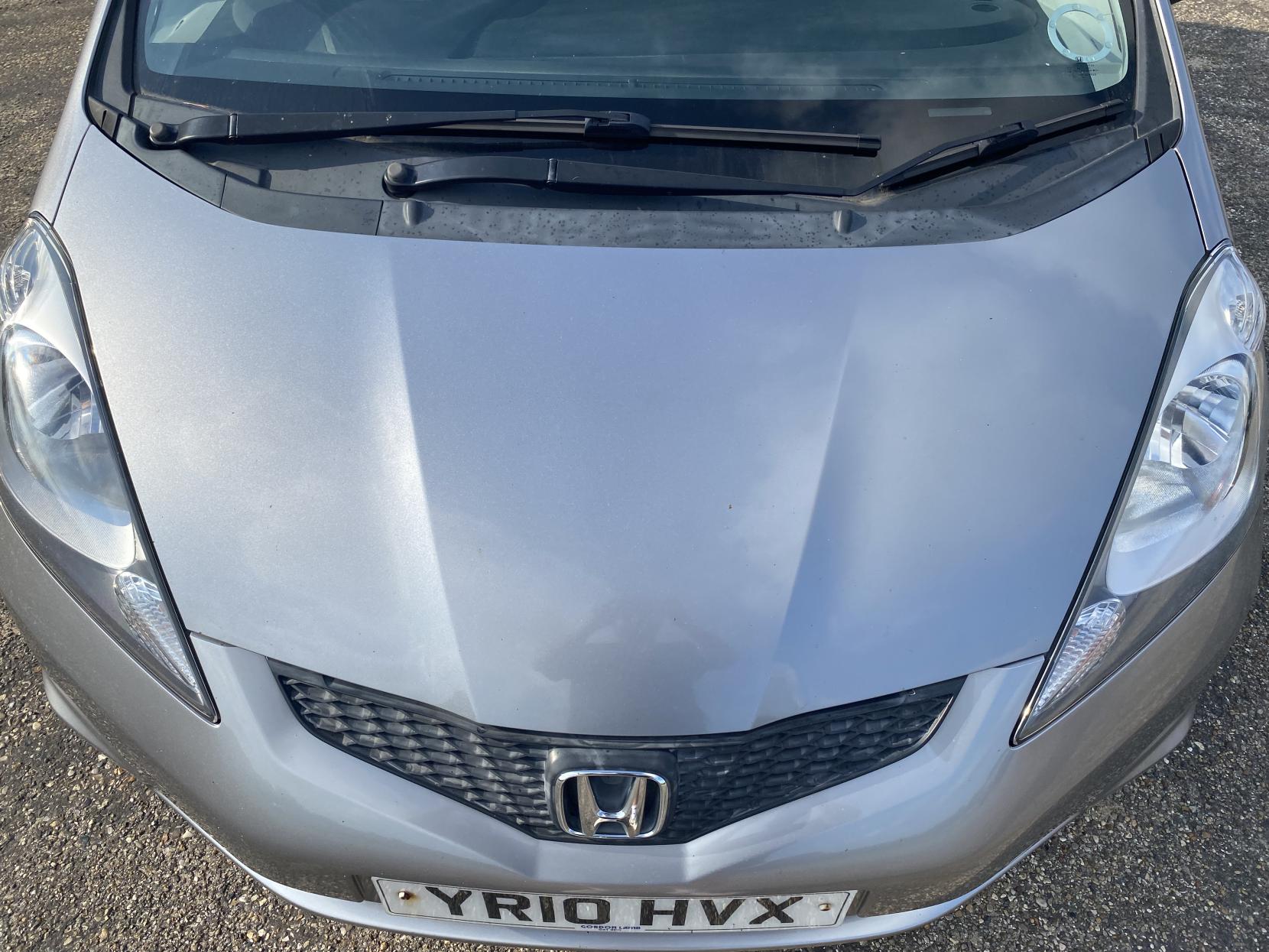 Honda Jazz 1.2 i-VTEC SE Hatchback 5dr Petrol Manual Euro 4 (90 ps)