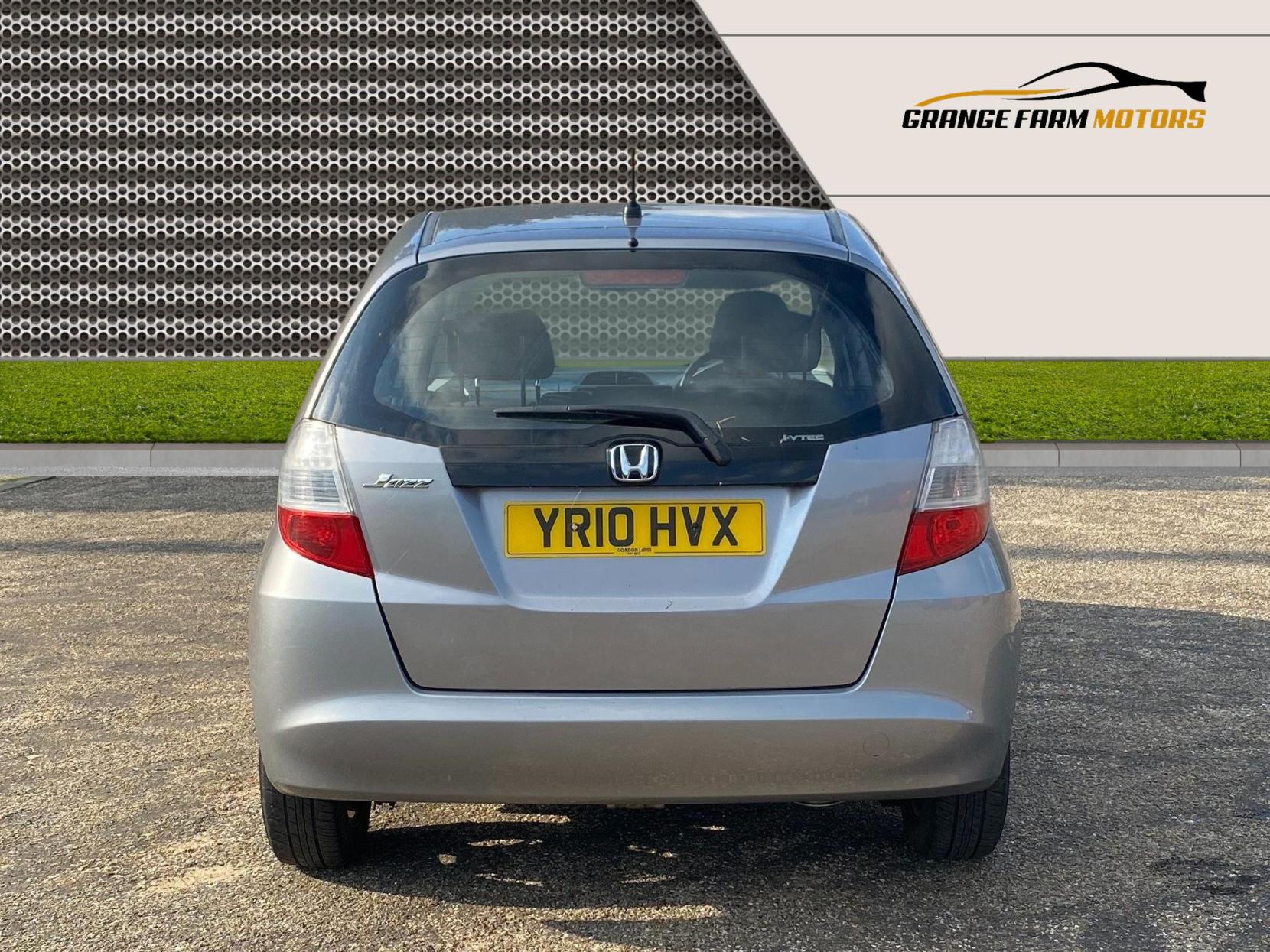 Honda Jazz 1.2 i-VTEC SE Hatchback 5dr Petrol Manual Euro 4 (90 ps)