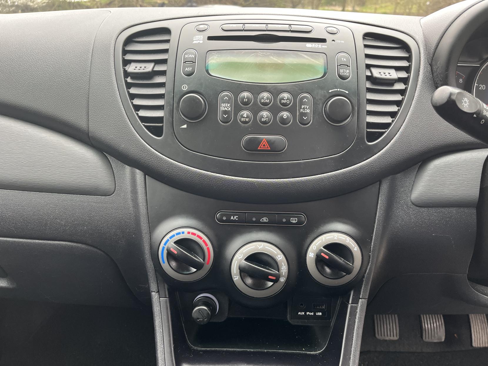 Hyundai i10 1.2 Active Hatchback 5dr Petrol Manual Euro 5 (85 bhp)