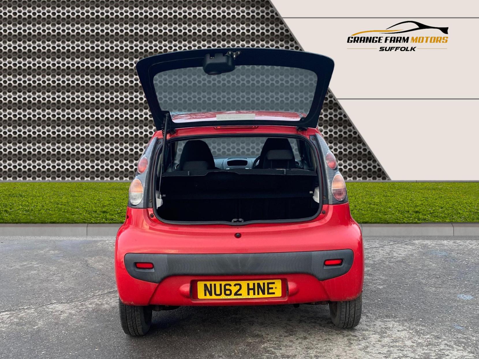 Citroen C1 1.0i VTR Hatchback 3dr Petrol Manual Euro 5 (68 ps)