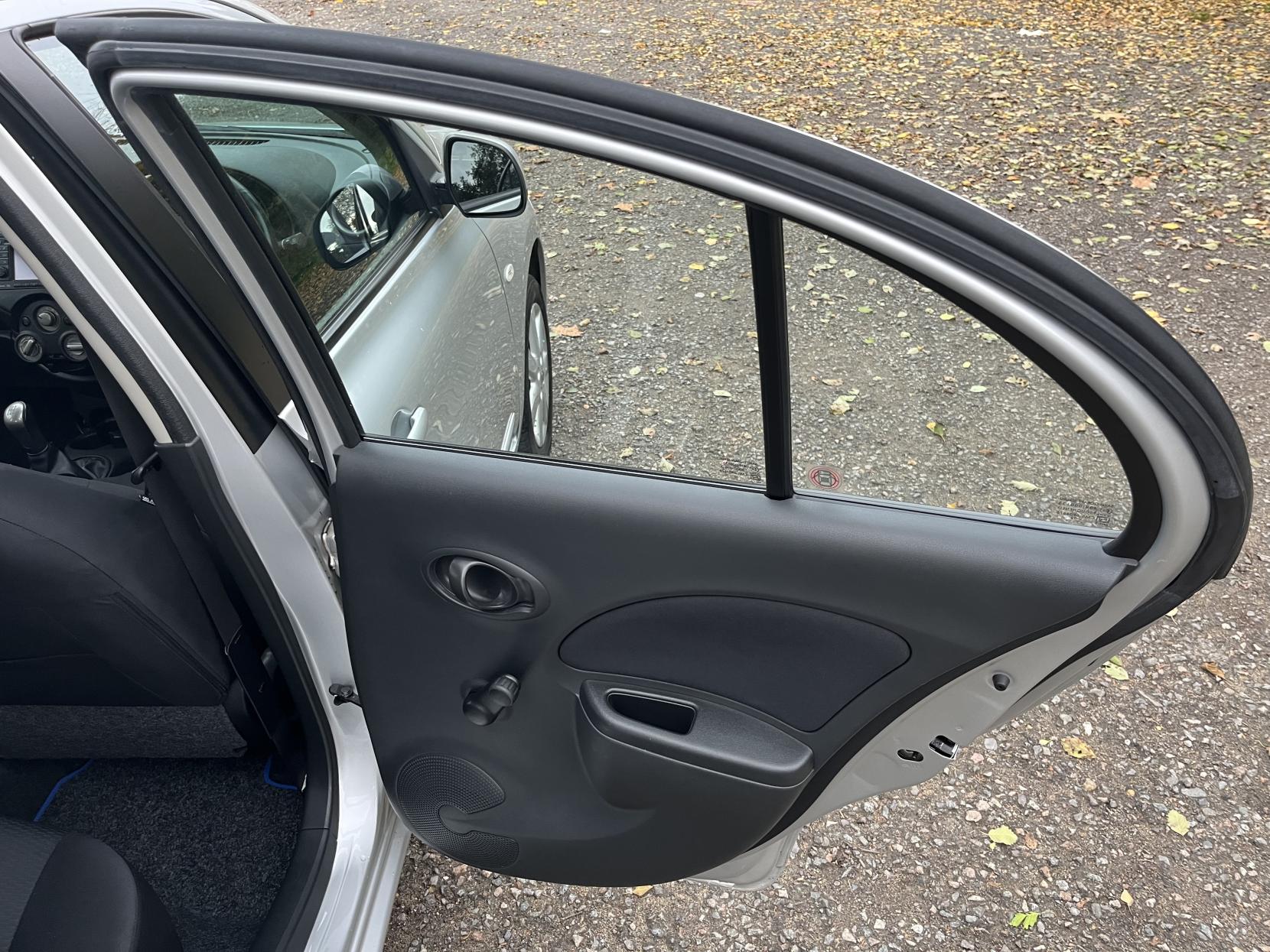 Nissan Micra 1.2 12V Acenta Hatchback 5dr Petrol Manual Euro 5 (80 ps)