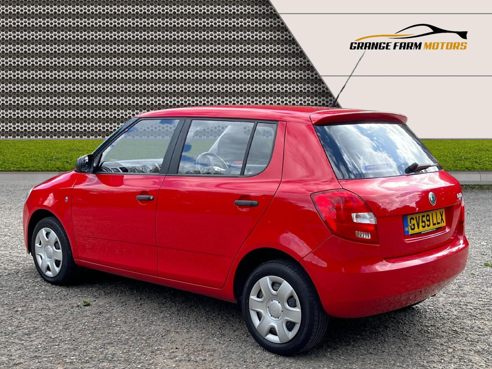 Skoda Fabia 1.2 HTP 6V 1 Hatchback 5dr Petrol Manual (140 g/km, 60 bhp)