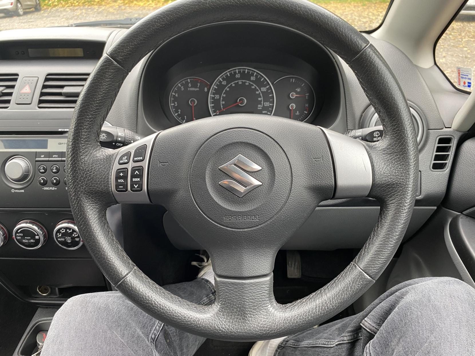 Suzuki SX4 1.6 16V GLX SUV 5dr Petrol Manual Euro 4 (106 ps)