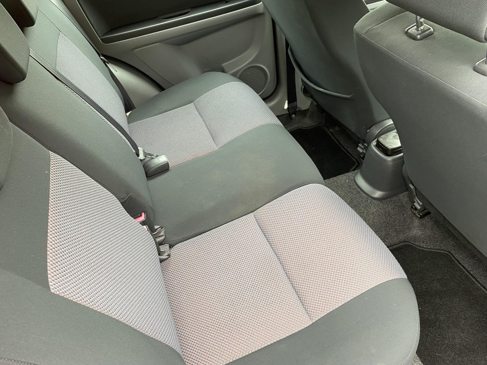 Suzuki SX4 1.6 16V GLX SUV 5dr Petrol Manual Euro 4 (106 ps)