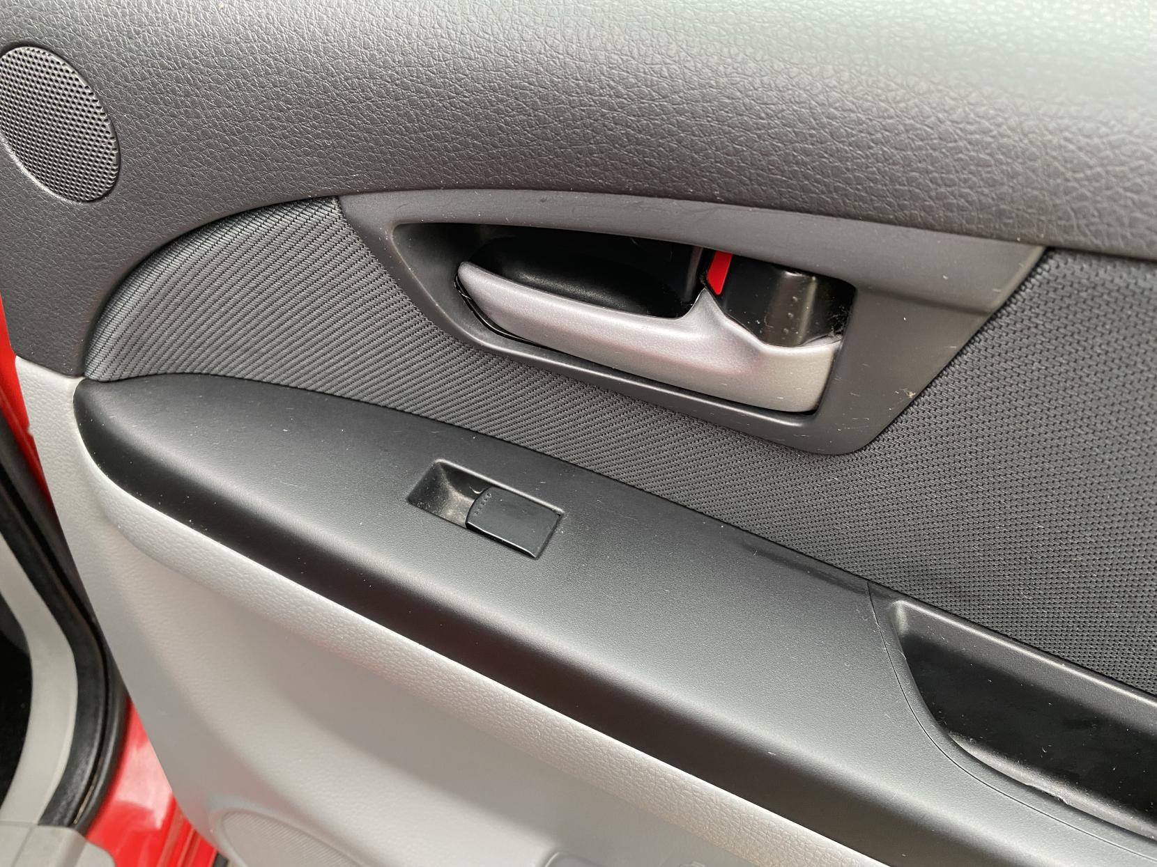 Suzuki SX4 1.6 16V GLX SUV 5dr Petrol Manual Euro 4 (106 ps)