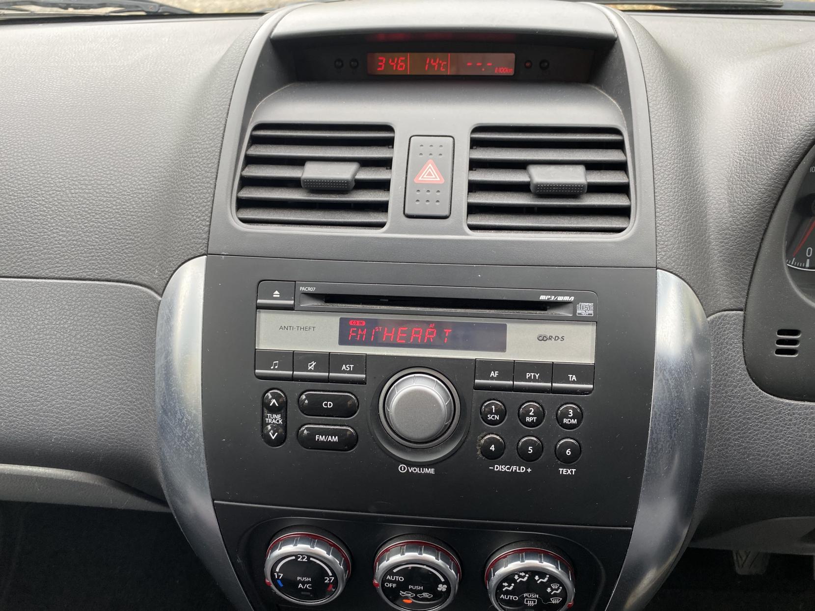 Suzuki SX4 1.6 16V GLX SUV 5dr Petrol Manual Euro 4 (106 ps)