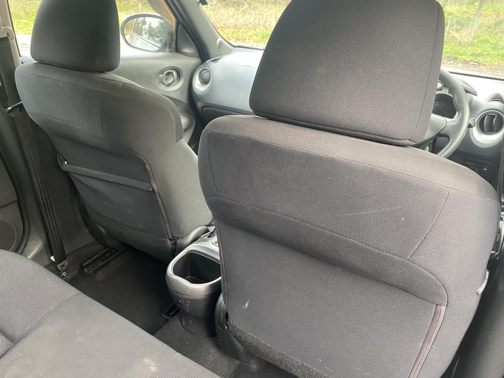 Nissan Juke 1.6 Visia SUV 5dr Petrol Manual Euro 5 (117 ps)