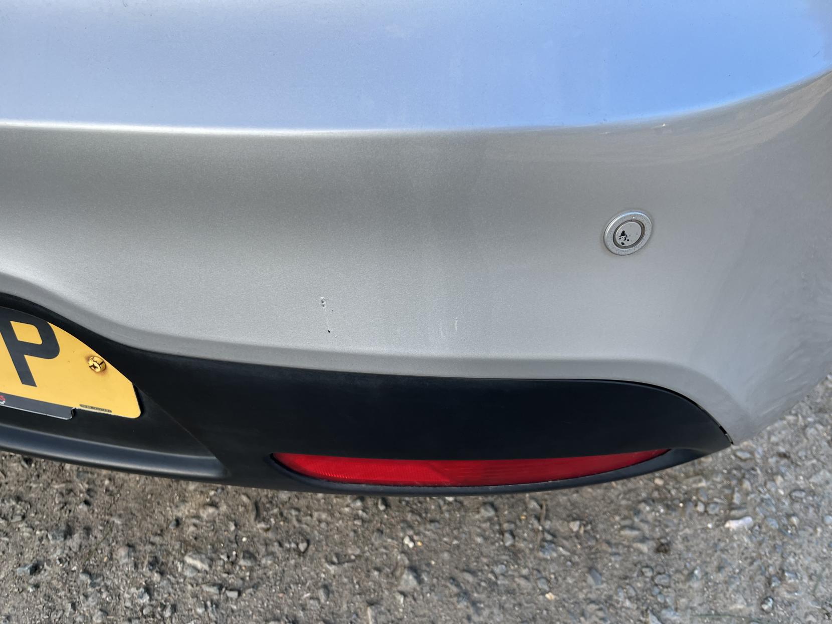 Kia Rio 1.25 2 Hatchback 3dr Petrol Manual Euro 5 (84 bhp)