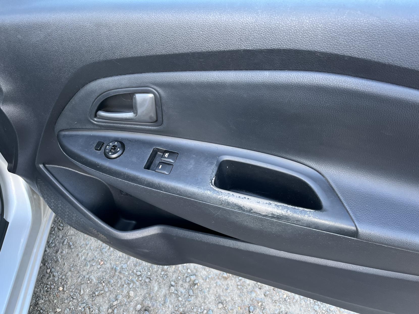 Kia Rio 1.25 2 Hatchback 3dr Petrol Manual Euro 5 (84 bhp)