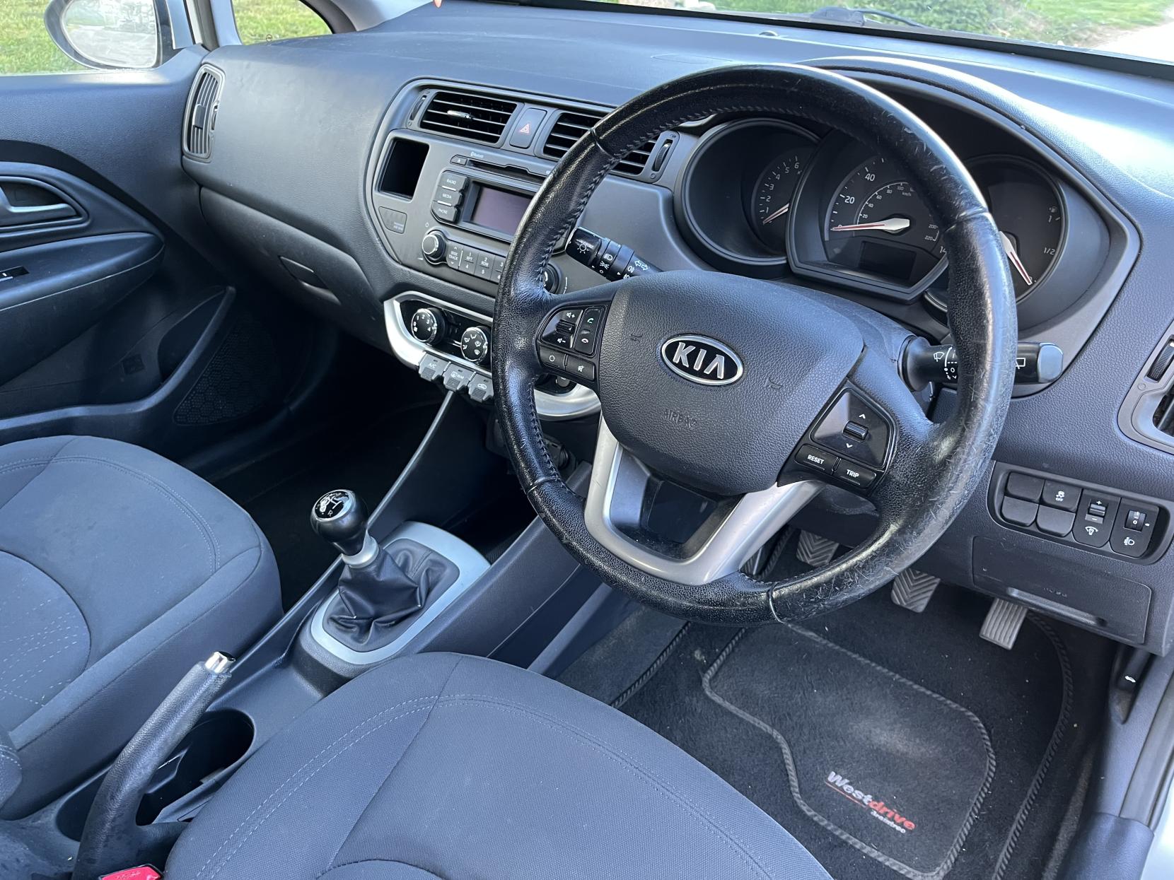 Kia Rio 1.25 2 Hatchback 3dr Petrol Manual Euro 5 (84 bhp)