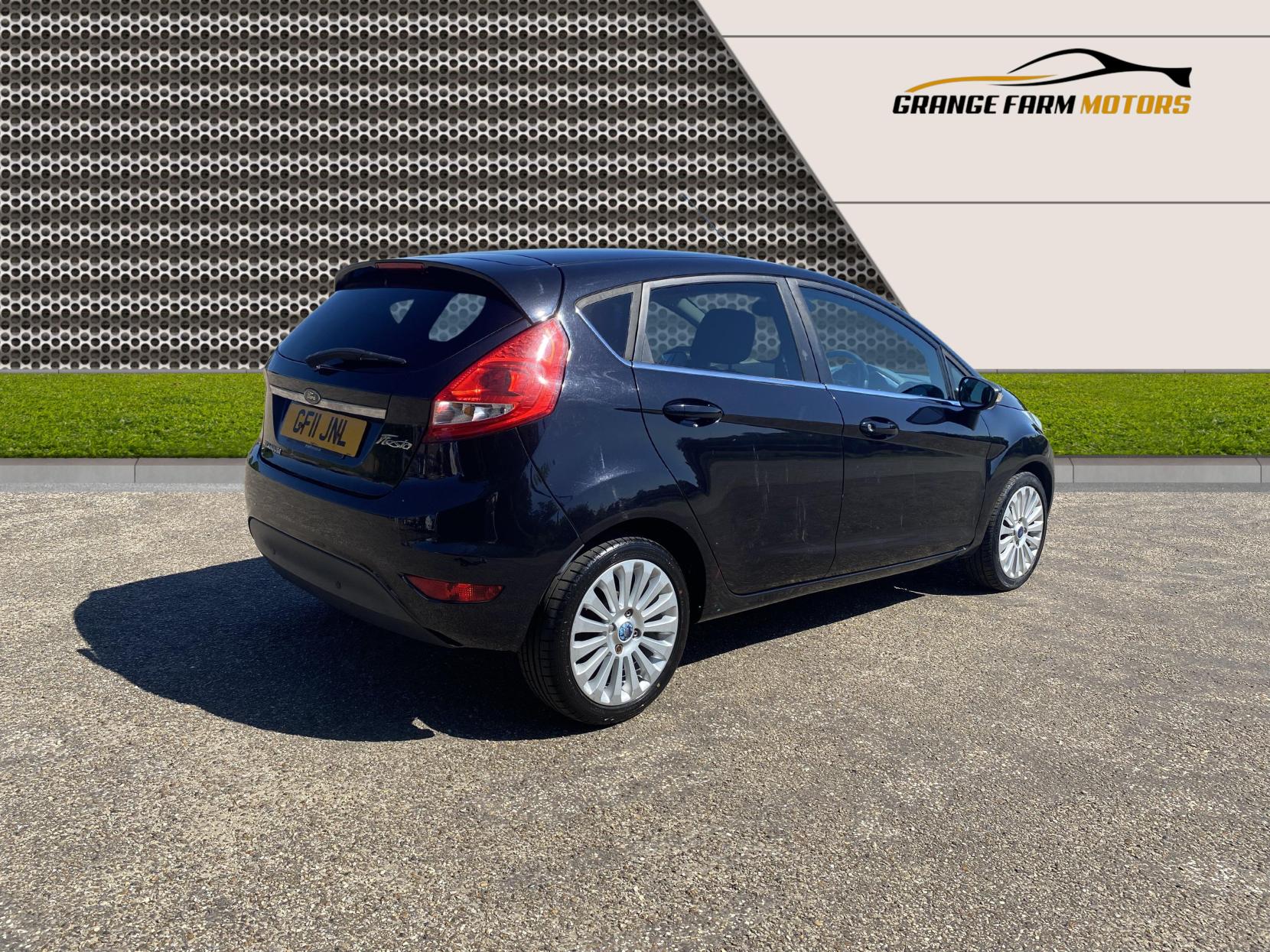 Ford Fiesta 1.6 Titanium Hatchback 5dr Petrol Manual (134 g/km, 118 bhp)