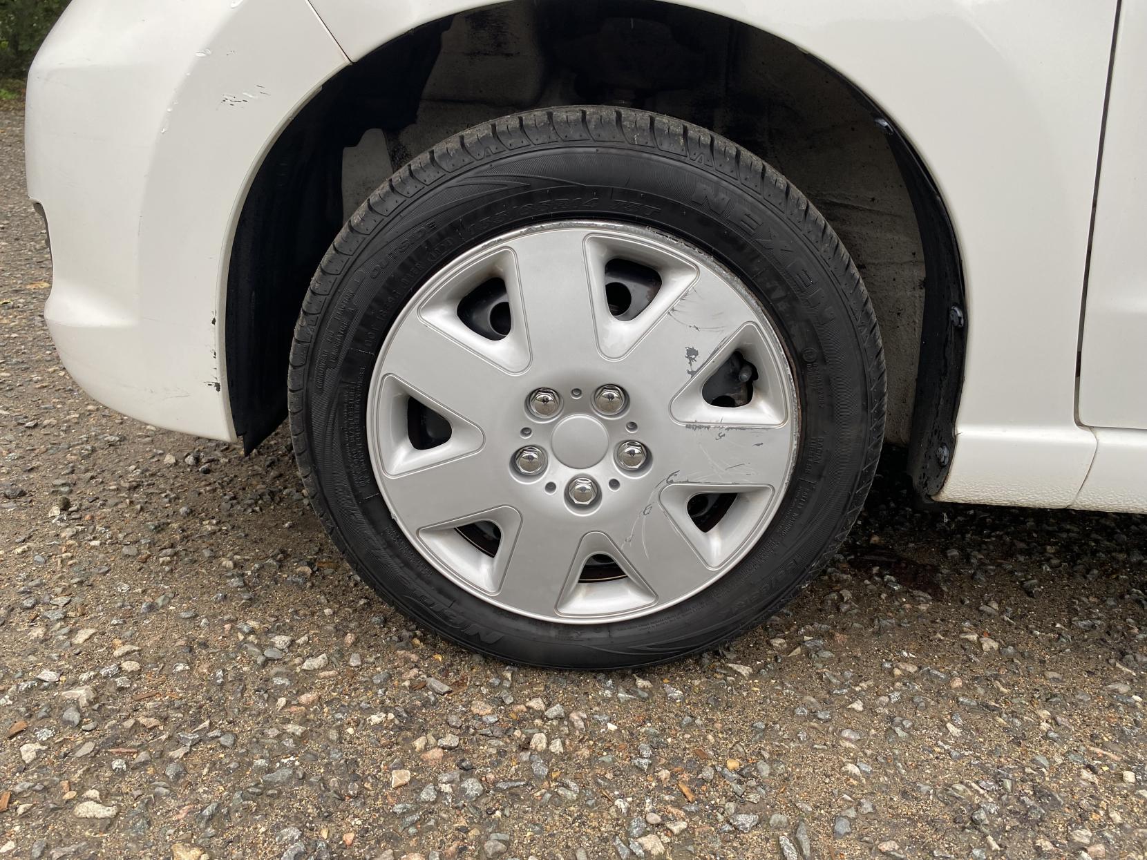 Suzuki Alto 1.0 12V SZ Hatchback 5dr Petrol Manual Euro 5 (68 ps)