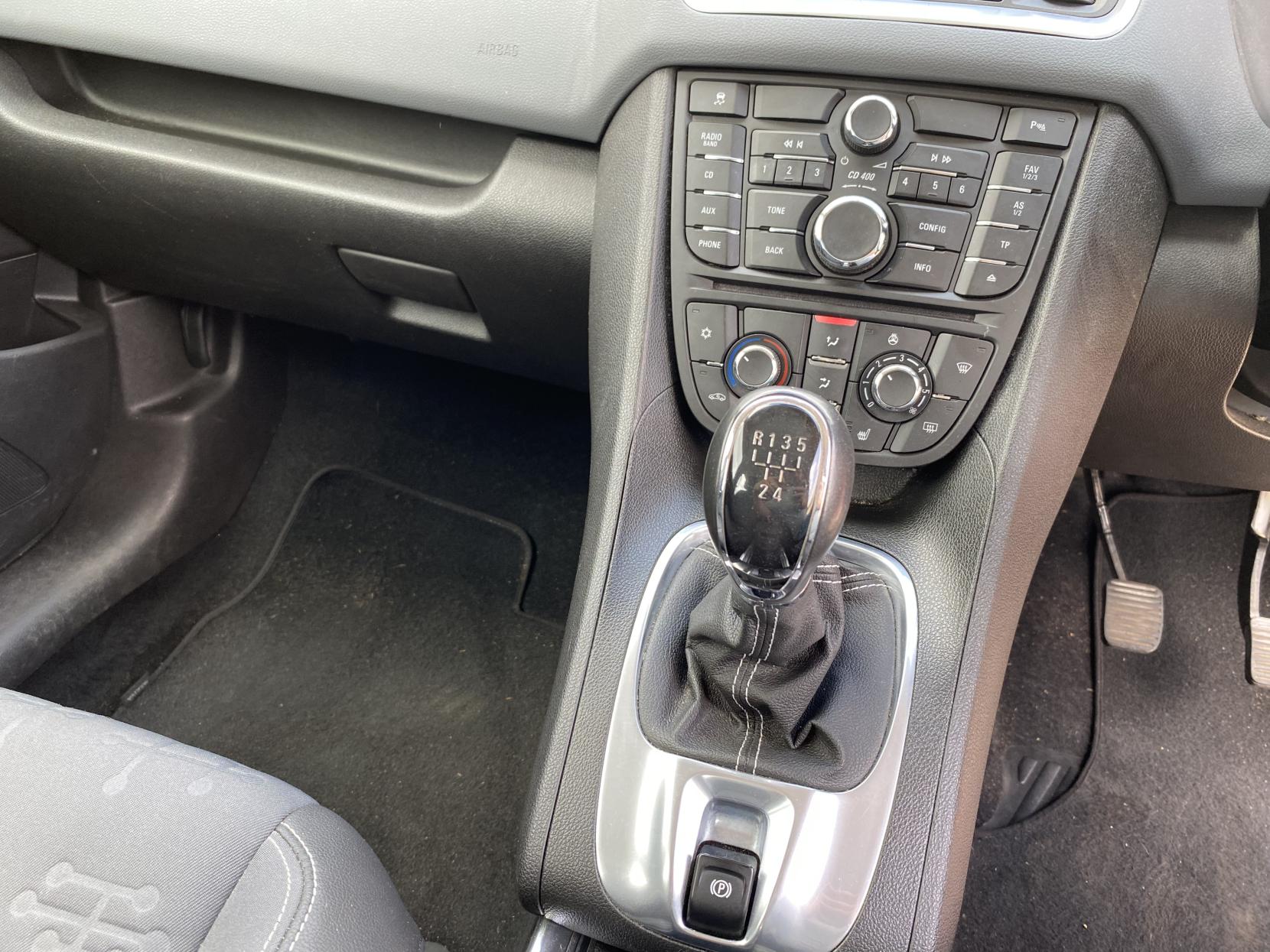 Vauxhall Meriva 1.4i Tech Line MPV 5dr Petrol Manual Euro 6 (100 ps)