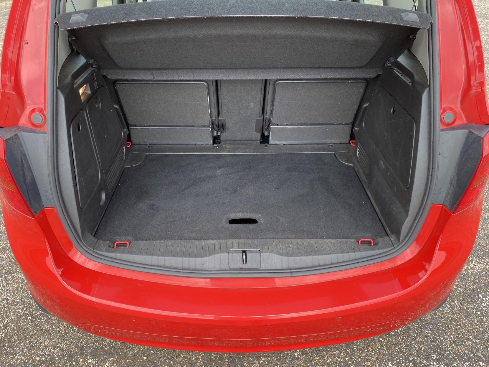 Vauxhall Meriva 1.4i Tech Line MPV 5dr Petrol Manual Euro 6 (100 ps)