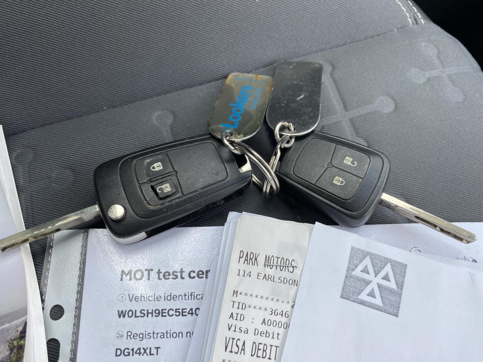 Vauxhall Meriva 1.4i Tech Line MPV 5dr Petrol Manual Euro 6 (100 ps)