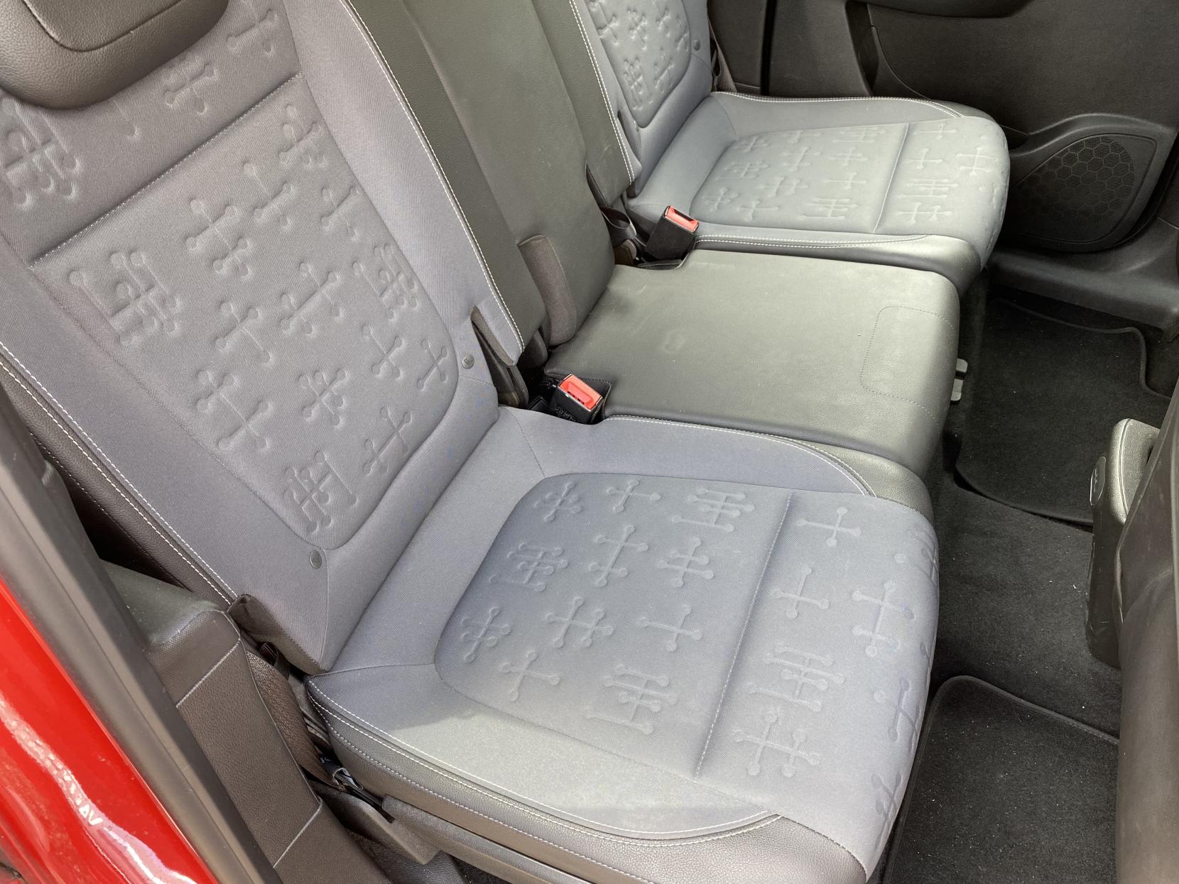 Vauxhall Meriva 1.4i Tech Line MPV 5dr Petrol Manual Euro 6 (100 ps)